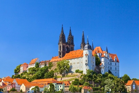 prague to leipzig taxi transfer