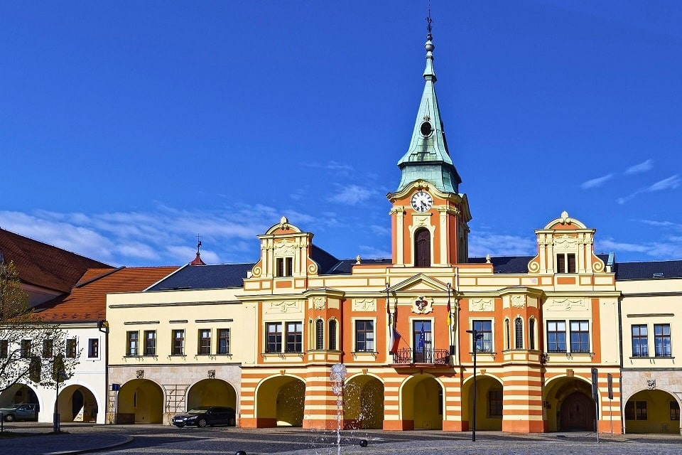 prague to berlin taxi transfer