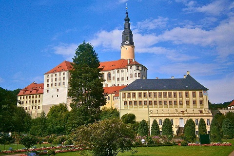 prague to leipzig taxi transfer