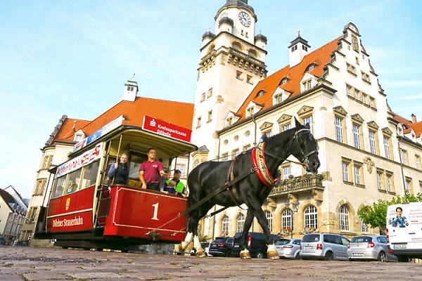 hamburg to prague taxi transfer