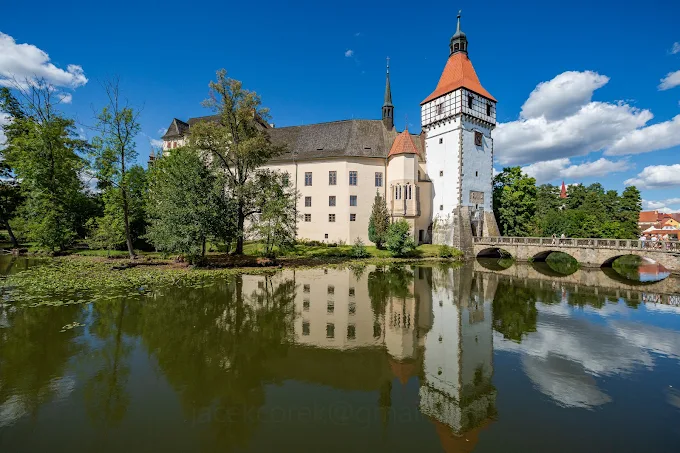 passau to prague taxi transfer