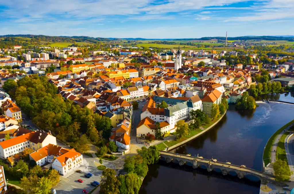 passau to prague taxi transfer