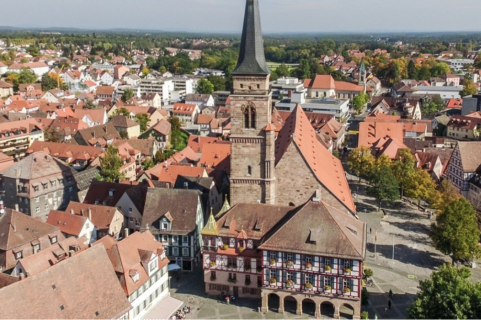 wiesbaden to prague taxi transfer